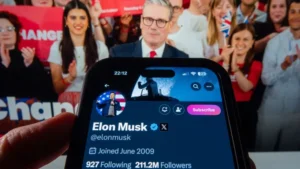 UK Enacts Under 16 Social Media Ban Law