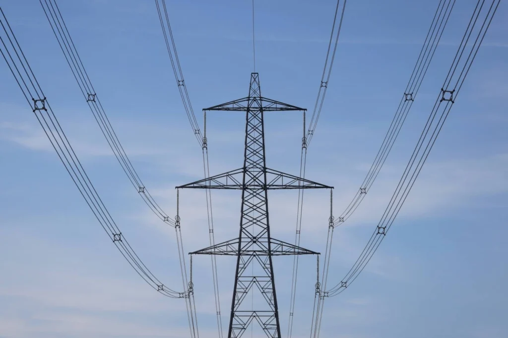 UK Grid Faces Heat Power Pressure