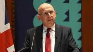 UK defence bank plan split over spending row