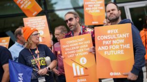 NHS Consultants Prepare For Weekend Strike Action