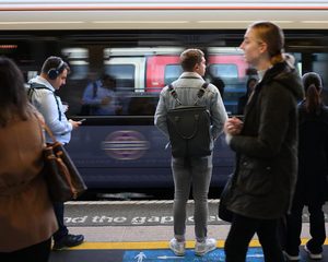 UK Campaign Targets Loud Audio on Public Transport